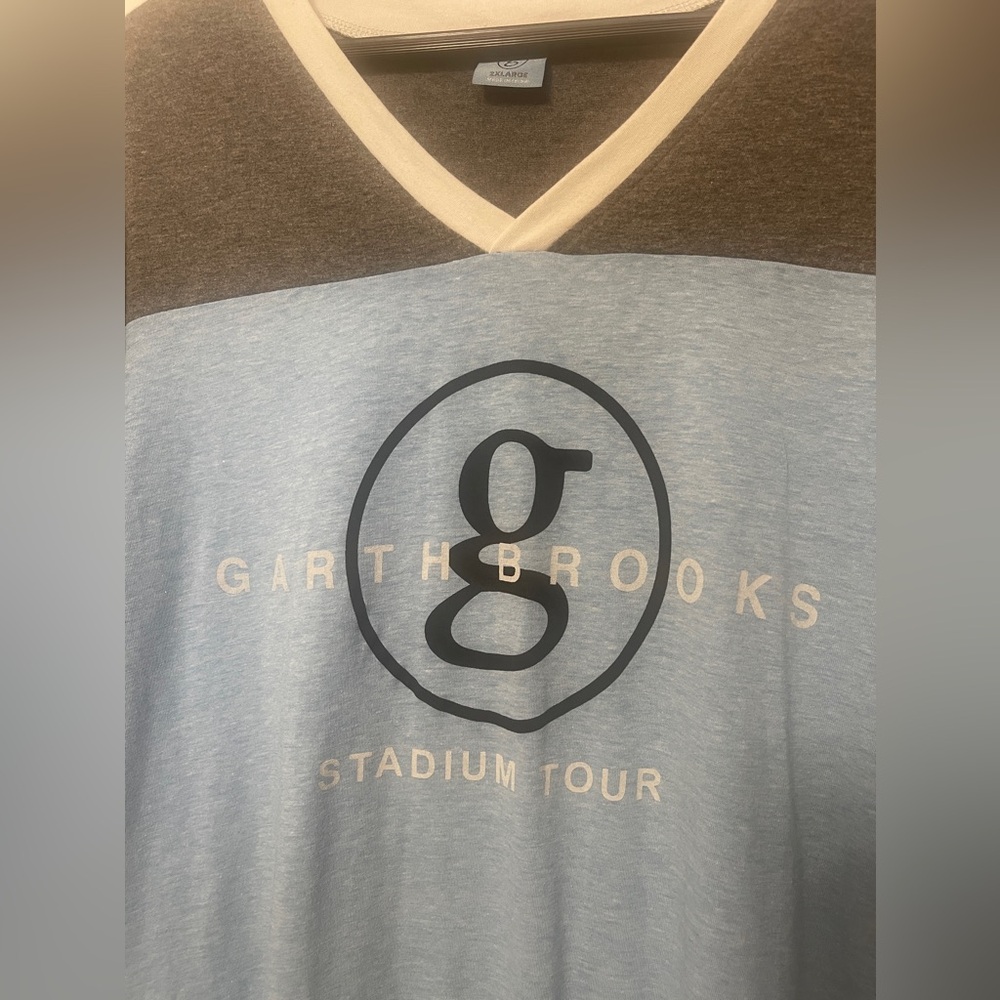 GARTH BROOKS Exclusive T-Shirt #7 Blue & Gray Detroit Women's Sz XL/XXL NWOT